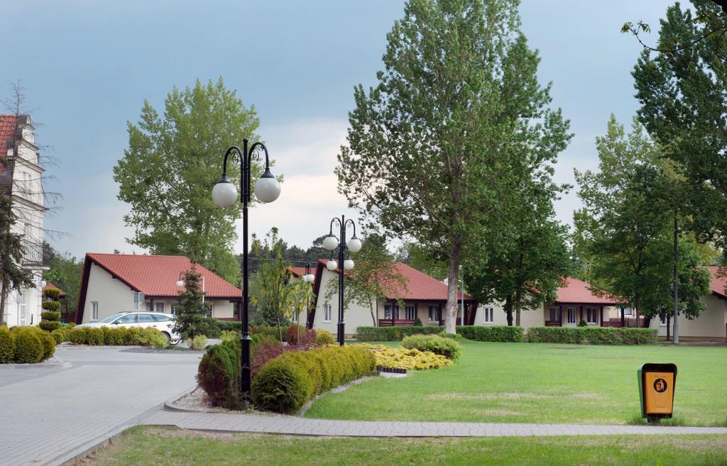 Hotel Wityng Ślesin Extérieur photo